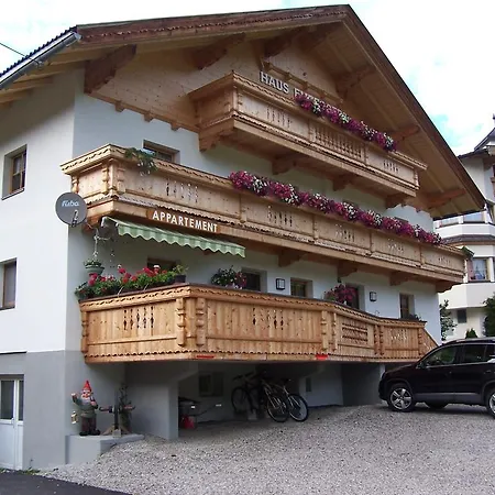 Haus Emberger Daire Gerlos