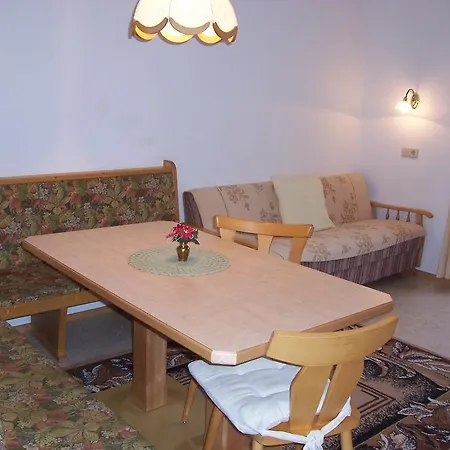 Haus Emberger *